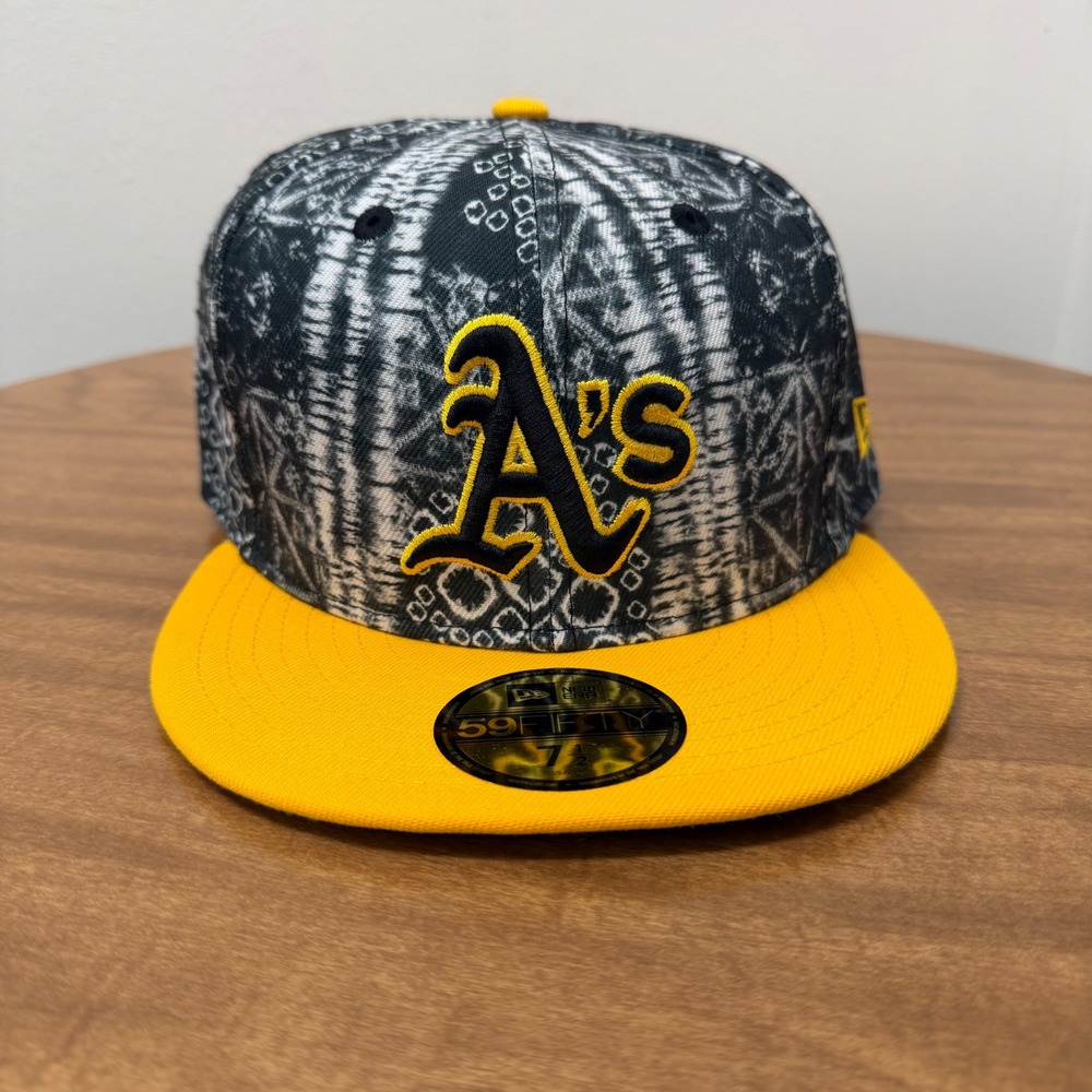 New Era 59FIFTY Oakland Athletics Hat Mens 7 1/2 Yellow Black Gray UV Acid Wash